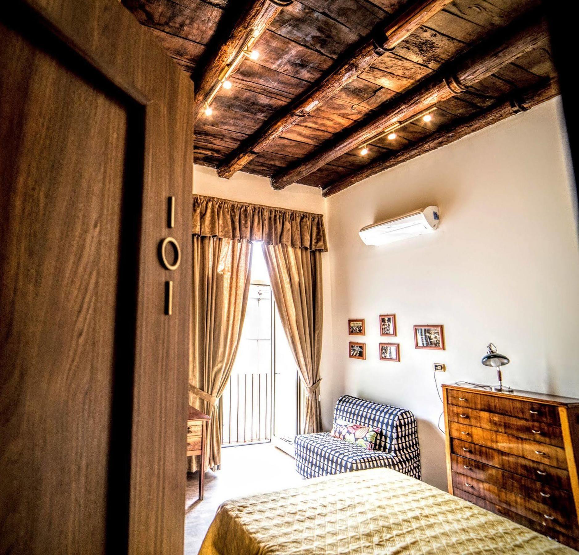 San Gennaro B&B Napoli Eksteriør billede